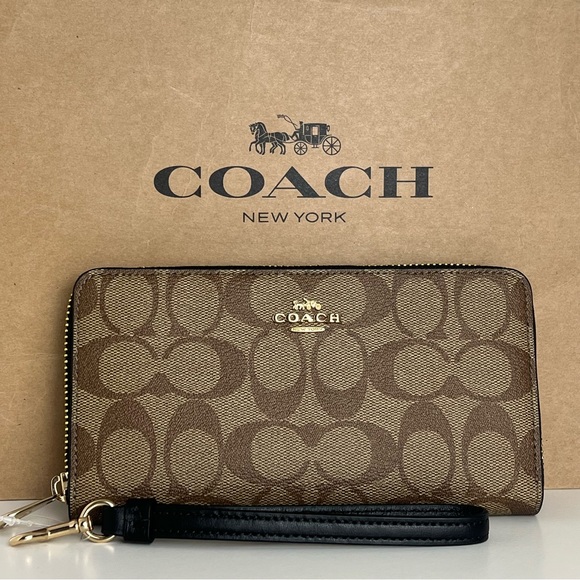 NWT Coach Long Zip Around Wallet In Signature Canvas - Picture 1 of 7